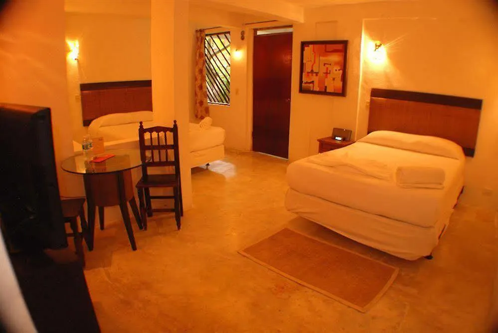 Siesta Fiesta Hotel Adults Only - 5Th Avenue Playa del Carmen 2*,