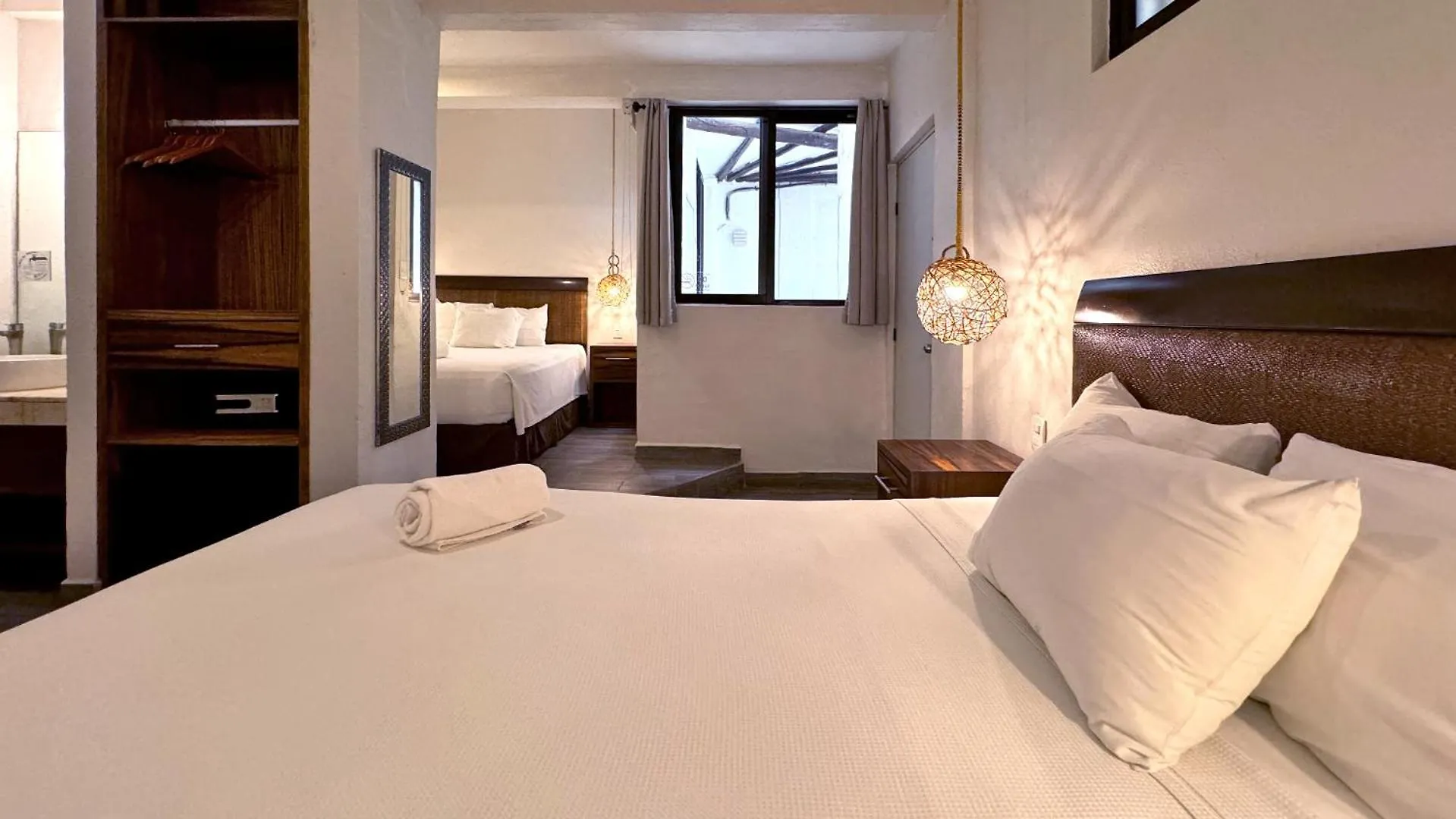 Siesta Fiesta Hotel Adults Only - 5Th Avenue 신데 델 카르멘