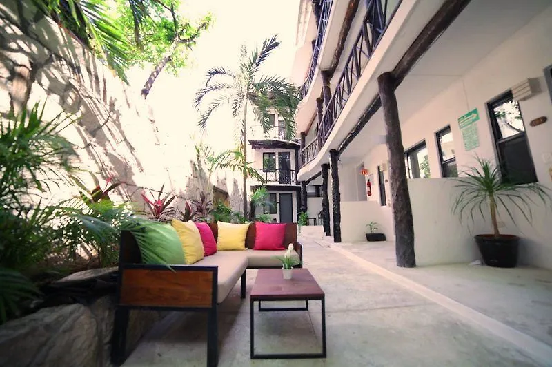 Siesta Fiesta Hotel Adults Only - 5Th Avenue 신데 델 카르멘 2*,  멕시코